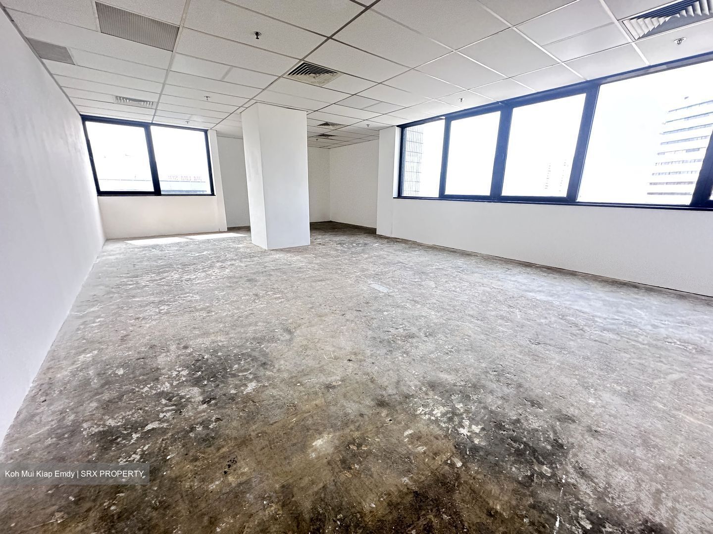 Og Albert Complex (D7), Office #611137131